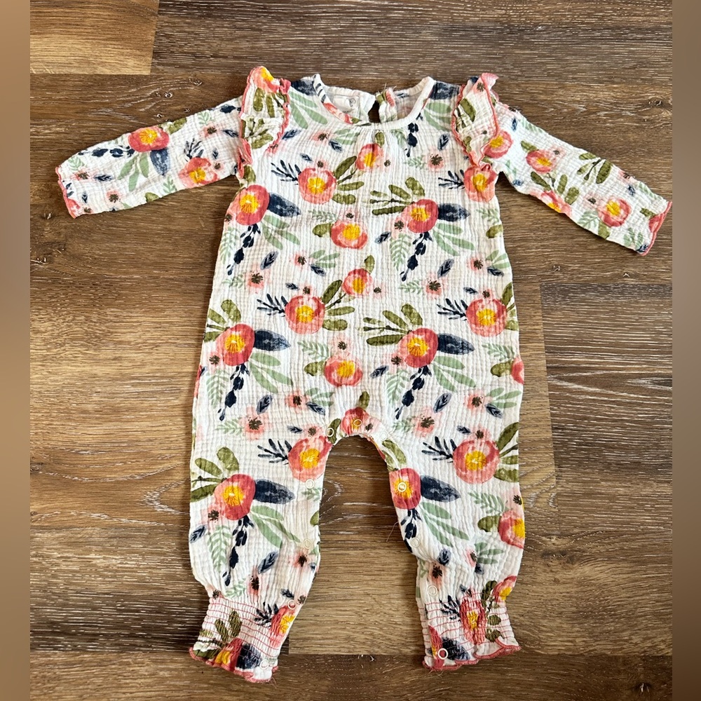 Knit 1pc floral toddlers jumpsuit.
